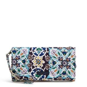 Vera Bradley Floral Patterned Wristlet Crossbody wallet